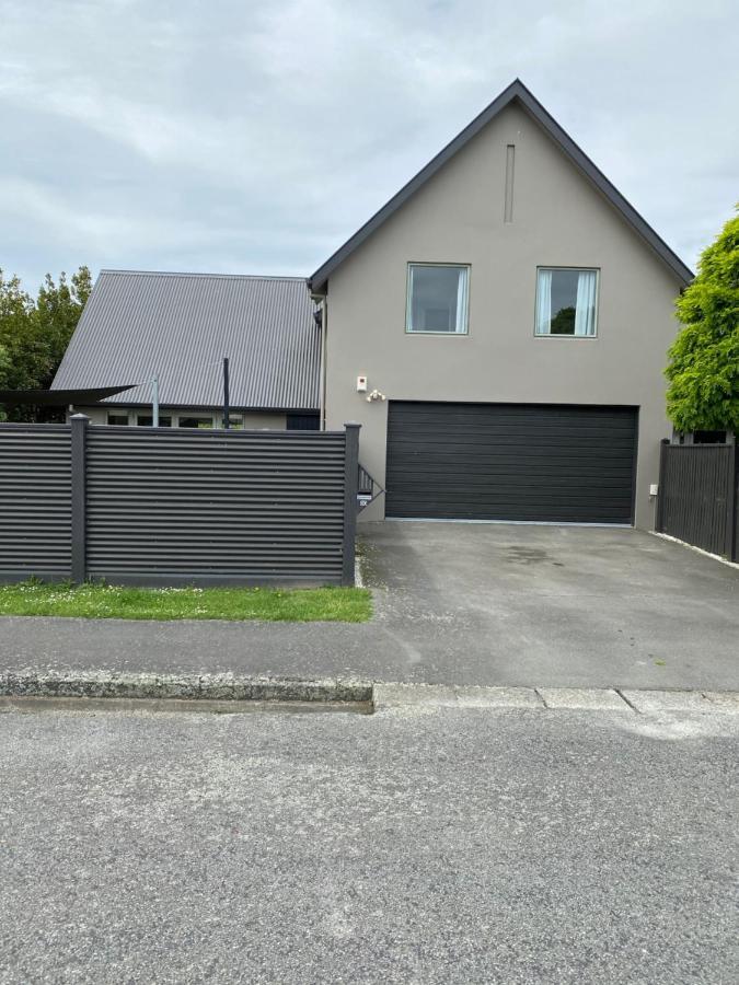 Home By Hagley Park Christchurch Exterior photo